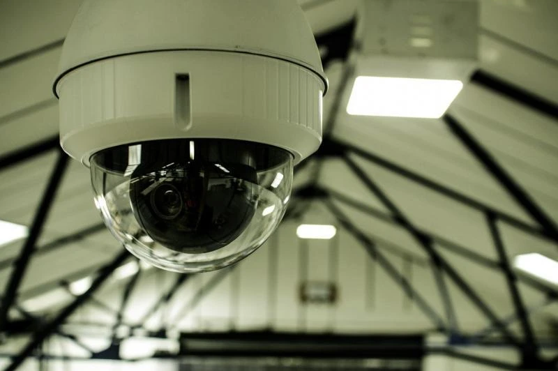 cameras-seguranca-02.webp